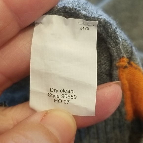 Jcrew Vneck argyle sweater size M - Picture 7 of 7